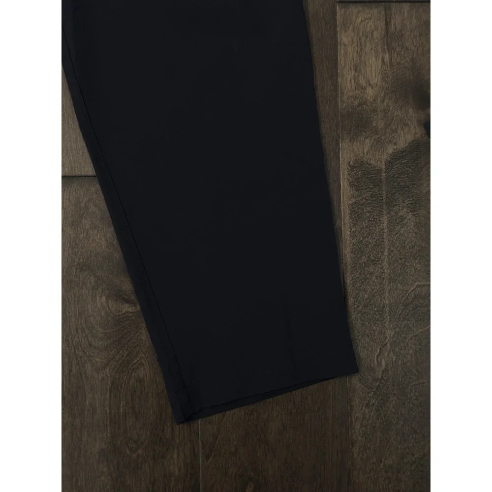 Fabletics The Only Pants Men Size 32X29 Blue Preppy Golf Performance Logo Pocket